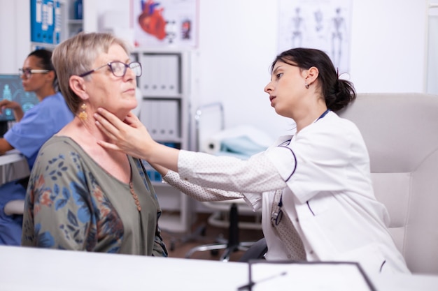 Jak przygotować się do biopsji tarczycy?
